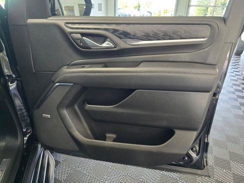 Used 2022 GMC Yukon Denali AWD/4WD image 46