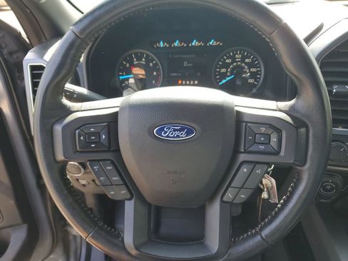 Used 2019 Ford F150 XLT w/ Equipment Group 302A Luxury AWD/4WD image 18