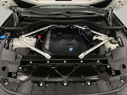 Certified 2026 BMW X5 xDrive40i AWD/4WD image 13