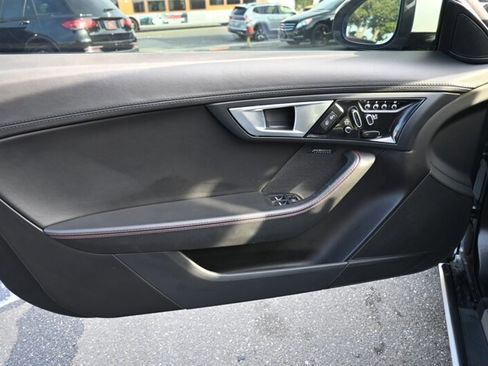 Used 2016 Jaguar F-TYPE S image 18