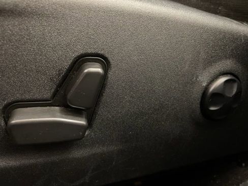 Used 2021 Dodge Charger SXT w/ Blacktop Package image 8