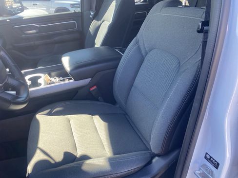 Used 2022 RAM 1500 Big Horn w/ Night Edition image 11