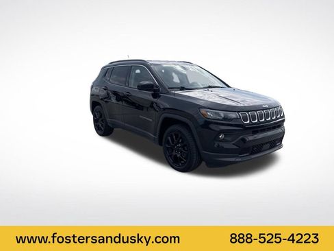 Used 2022 Jeep Compass Latitude AWD/4WD image 8