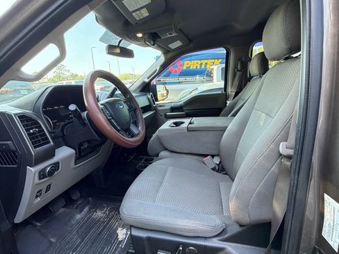 Used 2018 Ford F150 XLT w/ Equipment Group 302A Luxury RWD image 15