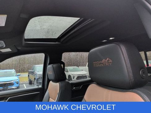 Used 2025 Chevrolet Silverado 1500 High Country w/ High Country Premium Package image 20