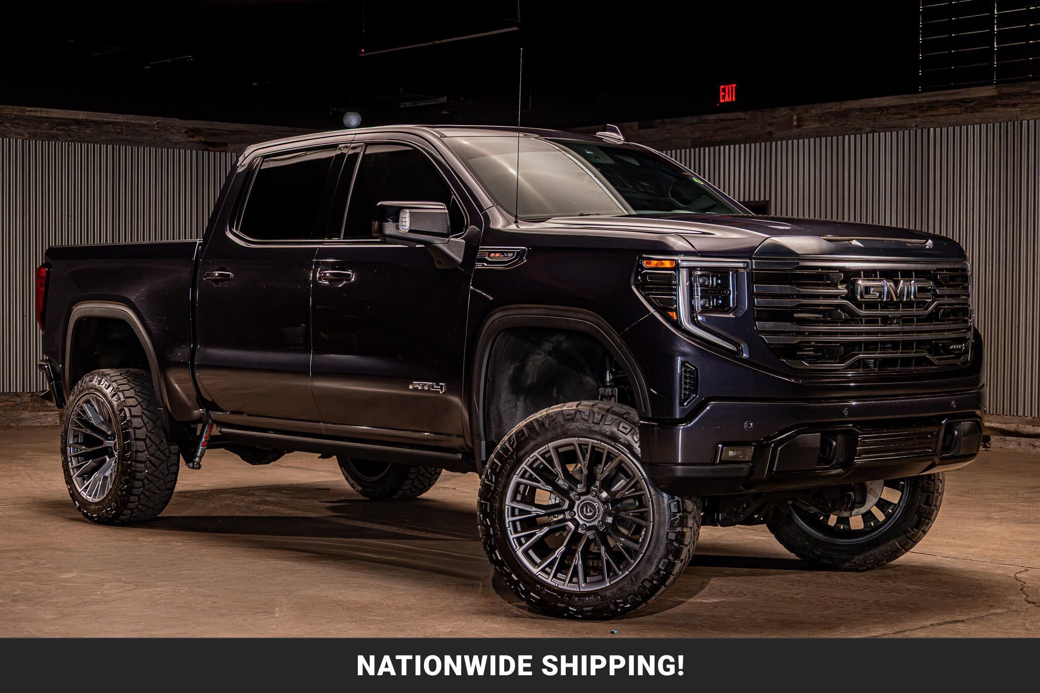 Used 2022 GMC Sierra 1500 AT4 w/ AT4 Premium Package AWD/4WD image 1