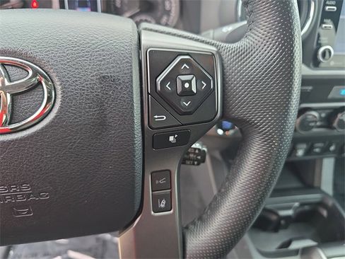 Used 2023 Toyota Tacoma TRD Off-Road image 20