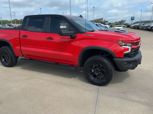 Used 2024 Chevrolet Silverado 1500 ZR2 w/ ZR2 Bison Edition AWD/4WD image 9