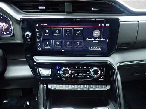 Used 2024 GMC Sierra 1500 AT4X image 17