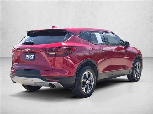 Used 2023 Chevrolet Blazer LT FWD image 5