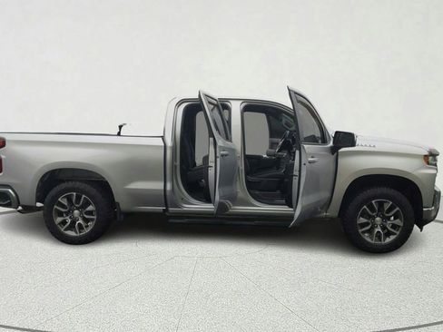 Used 2019 Chevrolet Silverado 1500 LT w/ All-Star Edition image 14