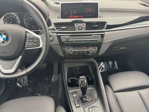 Used 2020 BMW X2 xDrive28i w/ Convenience Package AWD/4WD image 2