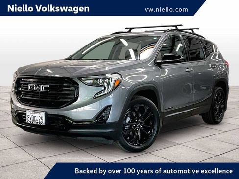 Used 2021 GMC Terrain SLT w/ Infotainment Package II image 1