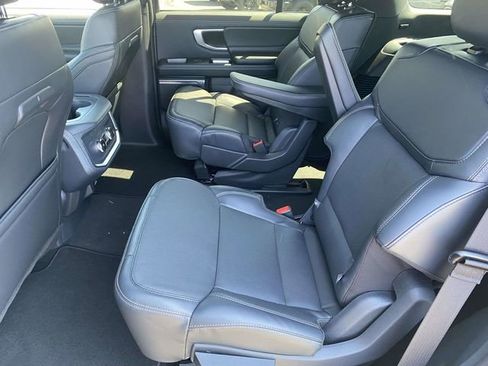 New 2026 Ford Expedition Platinum AWD/4WD image 11