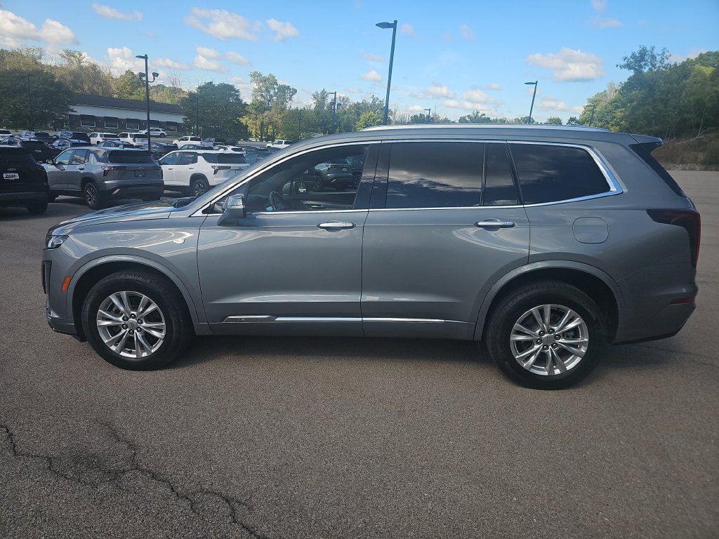 Used 2023 Cadillac XT6 Luxury AWD/4WD image 9
