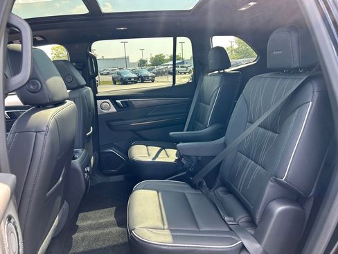 New 2026 Buick Enclave Avenir AWD/4WD image 34