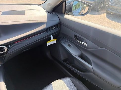 New 2026 Nissan Sentra SV w/ SV Convenience Package FWD image 18
