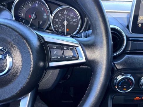 Used 2016 MAZDA MX-5 Miata Grand Touring RWD image 21