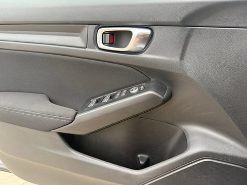 Used 2025 Honda Civic Sport image 22