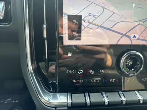 New 2026 GMC Yukon XL Elevation w/ Elevation Premium Package AWD/4WD image 28