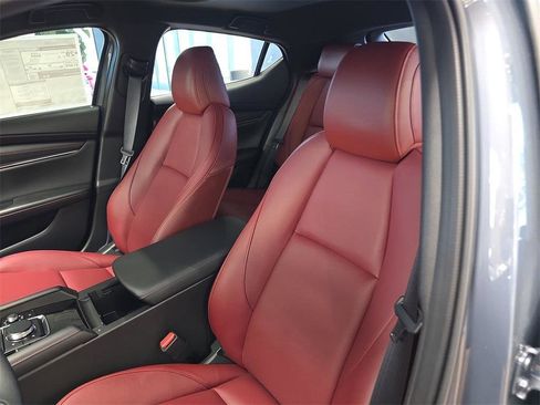 New 2025 MAZDA MAZDA3 Carbon image 17