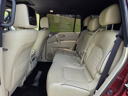 Used 2022 INFINITI QX80 Sensory w/ All-Season Package RWD image 11