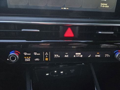 Used 2025 Kia K5 GT-Line w/ GT-Line Premium Package image 20