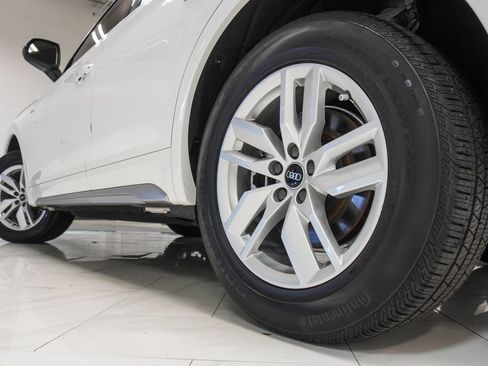 Used 2023 Audi Q5 2.0T Premium w/ Convenience Package AWD/4WD image 41