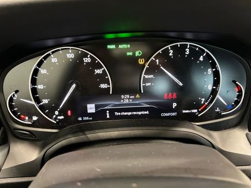 Used 2020 BMW 330i xDrive Sedan w/ Driving Assistance Package image 12