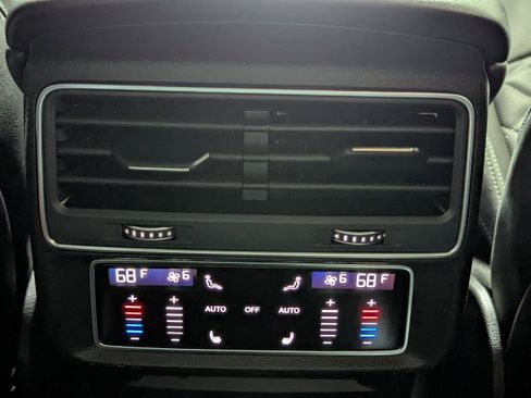 Certified 2023 Audi SQ7 Prestige AWD/4WD image 30