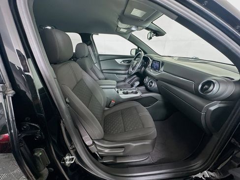 Used 2022 Chevrolet Blazer LT image 33