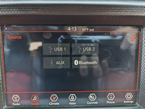 Used 2022 Jeep Gladiator Sport image 34