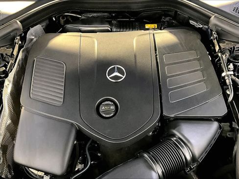 Used 2023 Mercedes-Benz GLC 300 4MATIC image 31