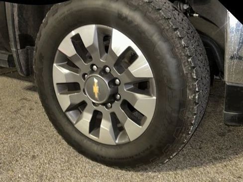 Used 2024 Chevrolet Silverado 2500 LT w/ All Star Edition image 13