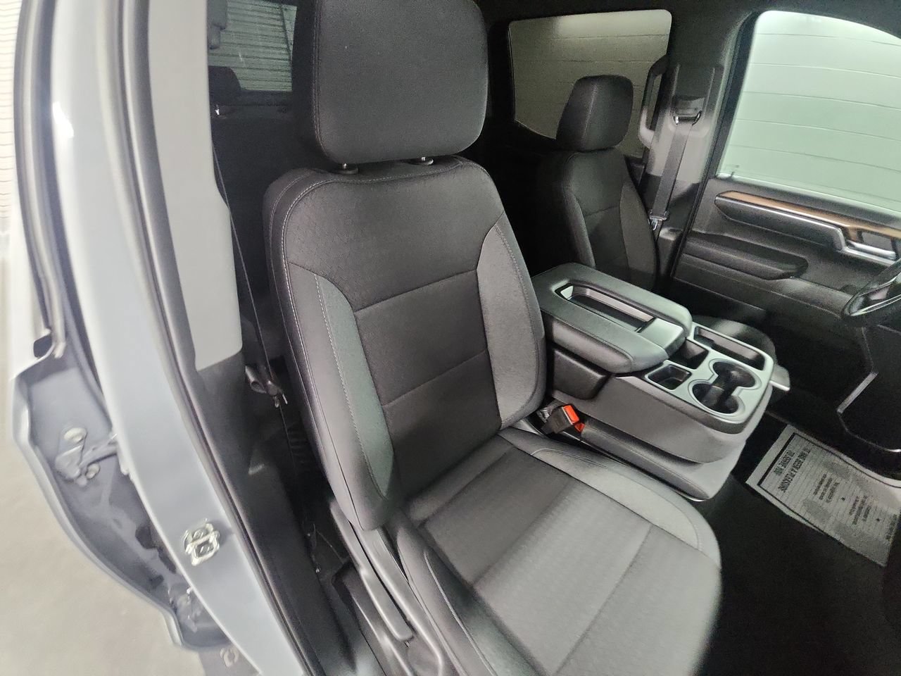 Used 2024 Chevrolet Silverado 1500 RST w/ Z71 Off-Road Package AWD/4WD image 26
