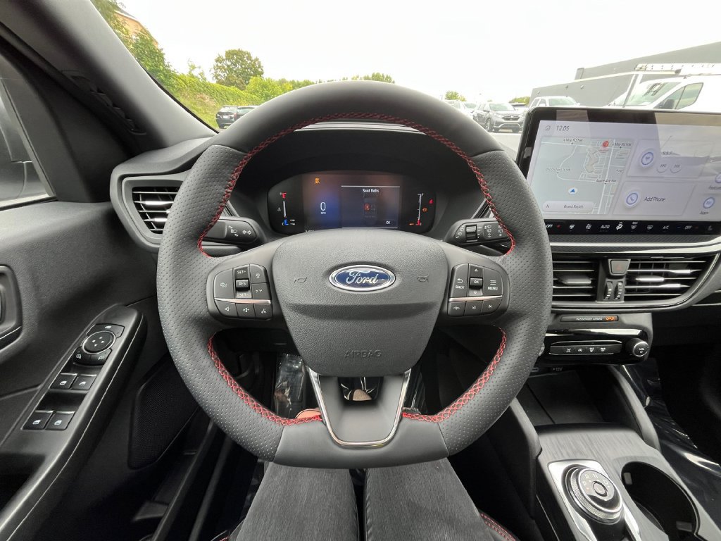 Certified 2023 Ford Escape ST-Line w/ Tech Pack #1 AWD/4WD image 11