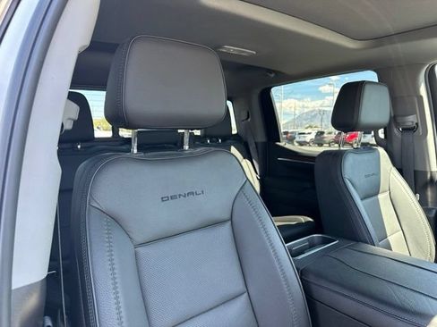 Certified 2024 GMC Sierra 1500 Denali w/ Technology Package AWD/4WD image 32