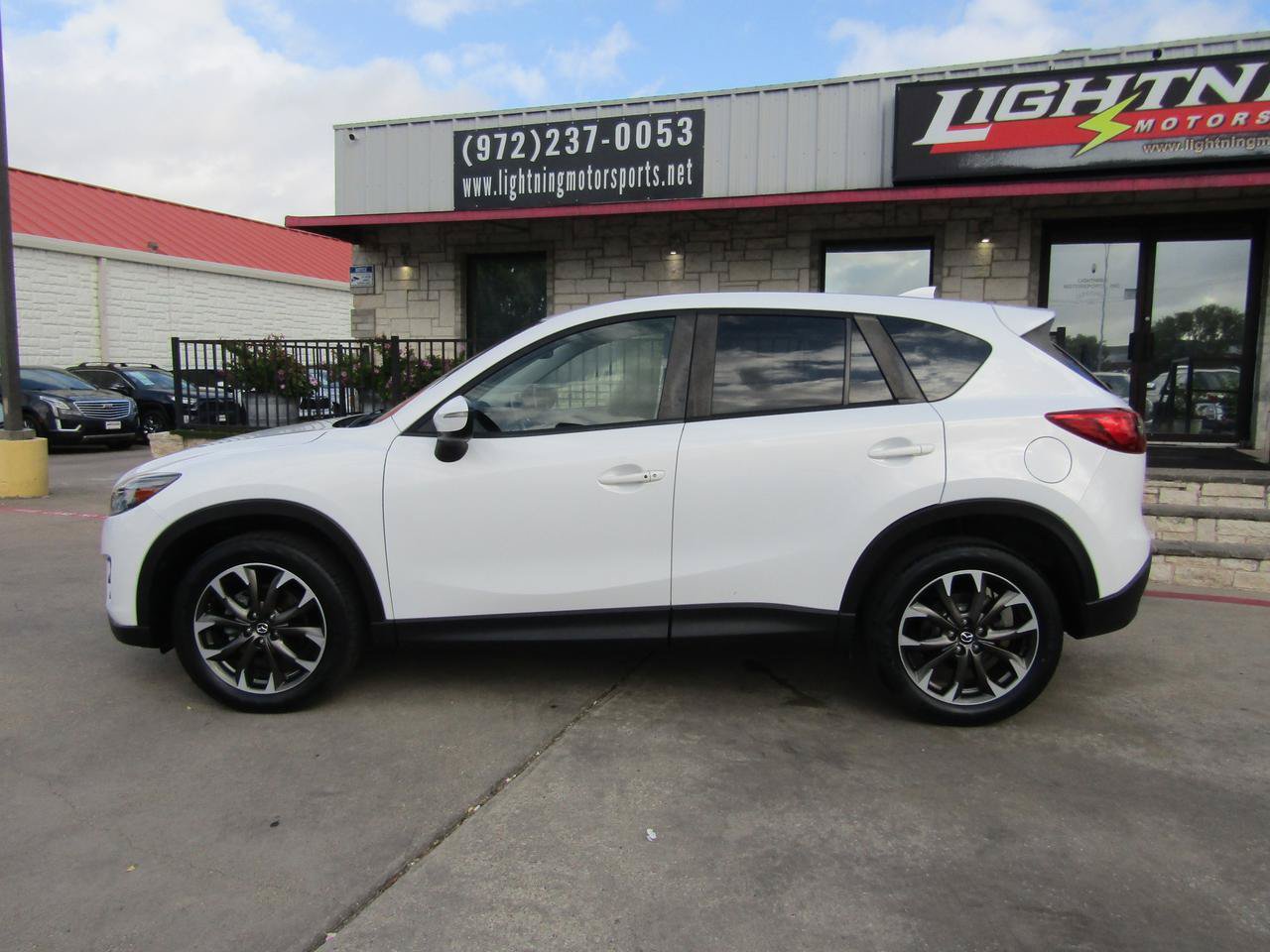 Used 2016 MAZDA CX-5 Grand Touring FWD image 2