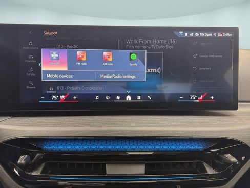 New 2026 BMW 330i xDrive Sedan w/ M Sport Package image 22