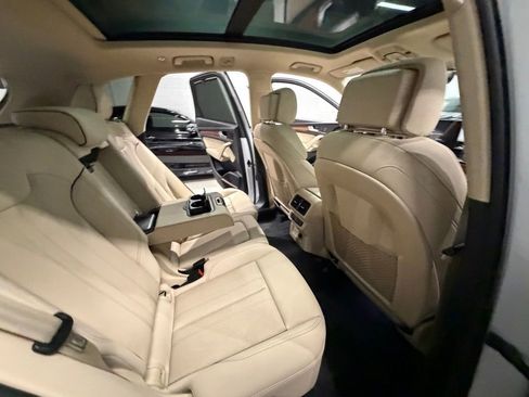 Used 2021 Audi Q5 Prestige w/ Prestige Package AWD/4WD image 35