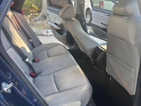 Used 2019 Honda Accord LX image 17