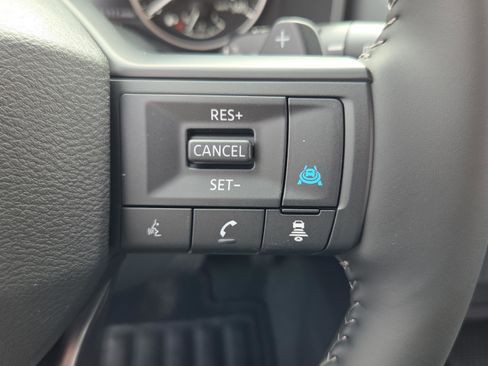 New 2026 Nissan Rogue SV FWD image 25
