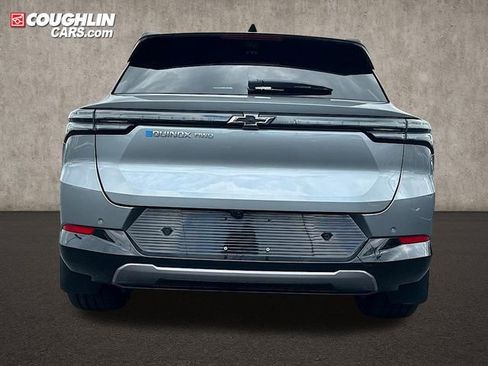 New 2025 Chevrolet Equinox EV LT image 7