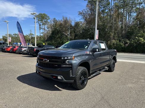 Used 2021 Chevrolet Silverado 1500 LT Trail Boss w/ Convenience Package II image 12