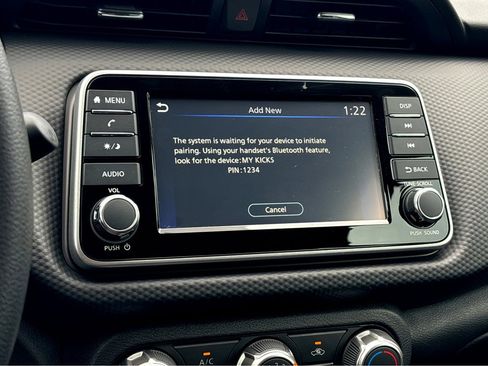 New 2025 Nissan Kicks Play S image 14