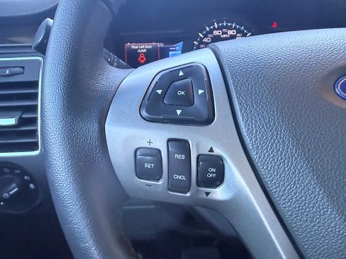 Used 2019 Ford Flex Limited FWD image 13