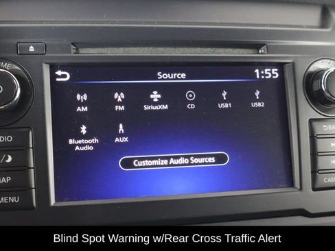 Used 2019 Nissan Titan SV w/ SV Convenience Package RWD image 28
