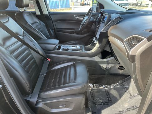 Used 2022 Ford Edge SEL AWD/4WD image 15