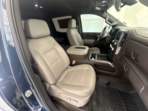 Used 2019 GMC Sierra 1500 SLT RWD image 29