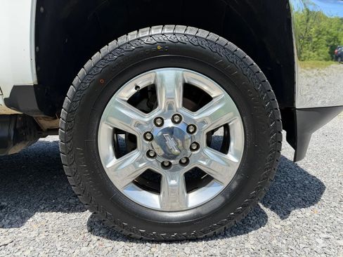 Used 2017 Chevrolet Silverado 2500 LTZ w/ Duramax Plus Package AWD/4WD image 65
